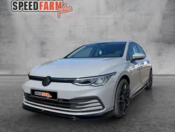Grau Gebraucht 2020 VW Golf VIII Life Limousine | 17.999 € (Fairer Preis)