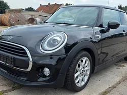 Schwarz Gebraucht 2018 Mini ONE Kleinwagen | 12.500 € (Fairer Preis)