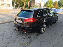 Braun Gebraucht 2012 Opel Insignia S Kombi | 6.999 € (Teuer)