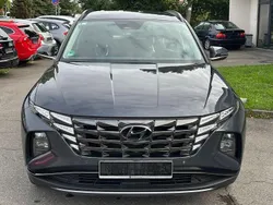 Grau Gebraucht 2021 Hyundai Tucson Blackline SUV | 17.990 € (Guter Preis)
