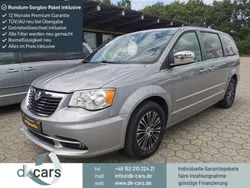 Silber Gebraucht 2015 Lancia Voyager S Van / Kleinbus | 16.500 € (Etwas zu teuer)