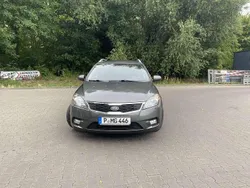 Gebraucht 2011 Kia Ceed Limousine | 5.500 € (Etwas zu teuer)