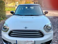 Weiß Gebraucht 2019 Mini Cooper Countryman SUV | 15.900 € (Fairer Preis)