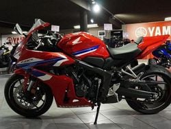 Rot Gebraucht 2024 Honda e Kleinwagen | 9.385 €