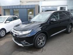 Schwarz Gebraucht 2015 Mitsubishi Outlander SUV | 7.990 € (Superpreis)