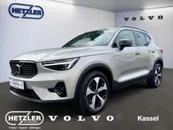 Silver dawn / metallic Gebraucht 2024 Volvo XC40 Plus SUV | 38.950 € (Etwas zu teuer)
