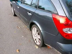 Grau Gebraucht 2007 Renault Laguna GrandTour Exception Kombi | 3.100 € (Fairer Preis)