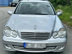 Silber Gebraucht 2005 Mercedes C180 Classic Kombi | 2.300 € (Guter Preis)