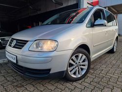 Silber Gebraucht 2003 VW Touran Trendline Van / Kleinbus | 3.495 € (Teuer)