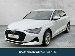 Weiß Gebraucht 2025 Audi A3 Advanced Limousine | 27.890 € (Superpreis)