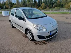 Silber Gebraucht 2007 Renault Twingo Kleinwagen | 2.150 € (Teuer)