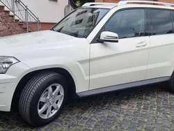 Calcitweiss Gebraucht 2010 Mercedes GLK350 SUV | 10.490 € (Fairer Preis)