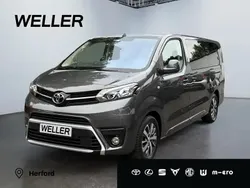 Basaltgrau metallic Gebraucht 2024 Toyota Proace Team Van | 40.480 €