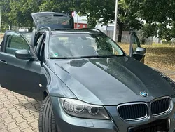 Grün Gebraucht 2009 BMW 318 Kombi | 6.700 € (Fairer Preis)