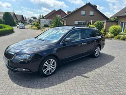 Gebraucht 2014 Skoda Superb Ambition Kombi | 11.000 € (Teuer)