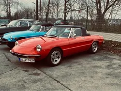 Rot Gebraucht 1982 Alfa Romeo Spider Cabrio | 19.000 €