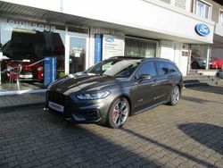 Grau Gebraucht 2021 Ford Mondeo ST-Line | 41.589 €