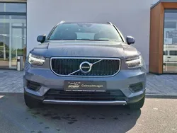 Grau Gebraucht 2021 Volvo XC40 Momentum SUV | 21.990 €