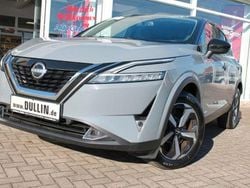 Grau Gebraucht 2024 Nissan Qashqai Black Edition SUV | 29.995 € (Guter Preis)