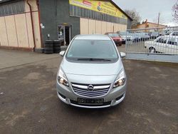 Silber Gebraucht 2016 Opel Meriva Innovation Van / Kleinbus | 7.500 € (Guter Preis)