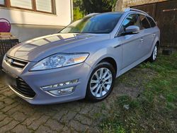 Grau Gebraucht 2011 Ford Mondeo Kombi | 4.200 € (Fairer Preis)