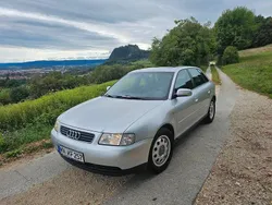 Silber Gebraucht 2000 Audi A3 Attraction Limousine | 3.500 € (Teuer)