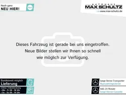 Schwarz Gebraucht 2023 Mercedes Vito Van / Kleinbus | 43.911 €