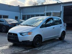 Silber Gebraucht 2009 Mitsubishi Colt Inform Kleinwagen | 1.990 € (Fairer Preis)