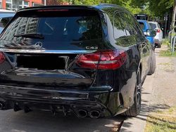 Schwarz Gebraucht 2016 Mercedes C43 AMG AMG Kombi | 27.500 € (Etwas zu teuer)