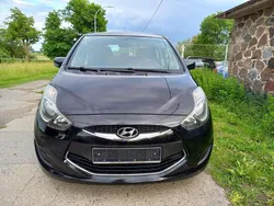 Schwarz Gebraucht 2012 Hyundai ix20 Edition Van / Kleinbus | 4.000 € (Fairer Preis)