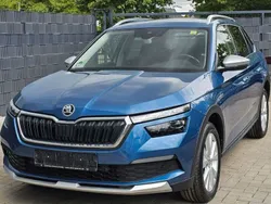 Blau Gebraucht 2021 Skoda Kamiq ScoutLine SUV | 16.690 €
