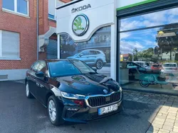 Blackmagic perleffekt Gebraucht 2024 Skoda Scala Selection Kleinwagen | 24.980 € (Etwas zu teuer)
