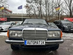 Blau Gebraucht 1980 Mercedes 230 Coupé | 9.100 €