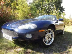 Blau Gebraucht 2001 Jaguar XK8 Cabrio | 17.500 € (Guter Preis)