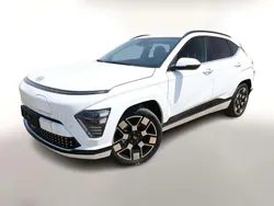 Serenity white metallic Neu 2025 Hyundai Kona Trend SUV | 35.140 € (Guter Preis)