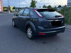 Grau Gebraucht 2008 Ford Focus Limousine | 1.699 € (Guter Preis)