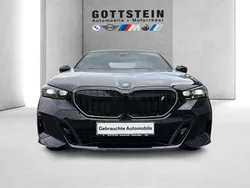 Black sapphire Gebraucht 2023 BMW i5 M Sport Limousine | 64.290 € (Fairer Preis)