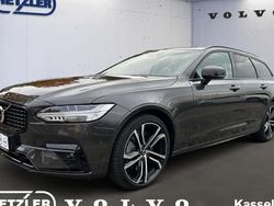 Grau Gebraucht 2023 Volvo V90 Plus Kombi | 48.950 € (Teuer)