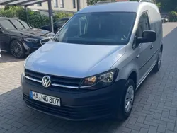 Grau Gebraucht 2015 VW Caddy Van / Kleinbus | 7.900 € (Guter Preis)