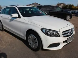 Weiß Gebraucht 2017 Mercedes C180 Business Limousine | 10.895 € (Superpreis)