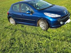 Blau Gebraucht 2008 Peugeot 207 Limousine | 2.500 € (Fairer Preis)