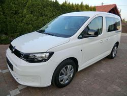 Weiß Gebraucht 2021 VW Caddy Move Van / Kleinbus | 21.990 € (Guter Preis)