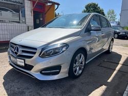 Silber Gebraucht 2016 Mercedes B200 Urban Van / Kleinbus | 18.990 € (Fairer Preis)