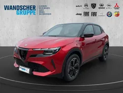 Rotschwarz Neu 2024 Alfa Romeo Junior Edizione Speciale SUV | 41.990 € (Fairer Preis)