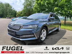Quarzgrau metallic Gebraucht 2022 Skoda Superb LAURIN & KLEMENT Kombi | 25.899 € (Guter Preis)