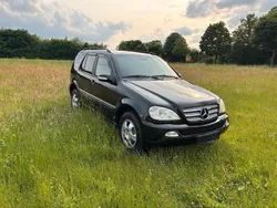 Schwarz Gebraucht 2005 Mercedes ML350 SUV | 5.300 € (Superpreis)