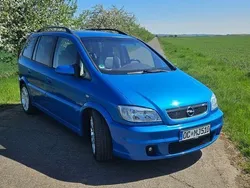 Blau Gebraucht 2004 Opel Zafira OPC Van / Kleinbus | 8.500 €