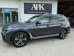 Grau Gebraucht 2020 BMW X7 M Sport SUV | 62.900 € (Guter Preis)