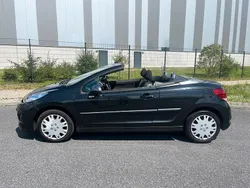 Schwarz Gebraucht 2011 Peugeot 207 CC Cabrio | 3.499 €