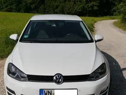 Weiß Gebraucht 2014 VW Golf VII Comfortline Limousine | 10.499 € (Fairer Preis)